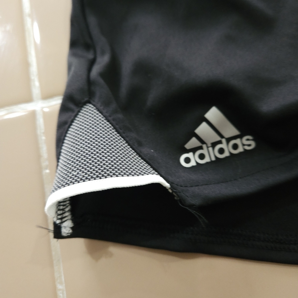 NWT! Adidas Club Tennis skort for women. Size Large. - Picture 7 of 8